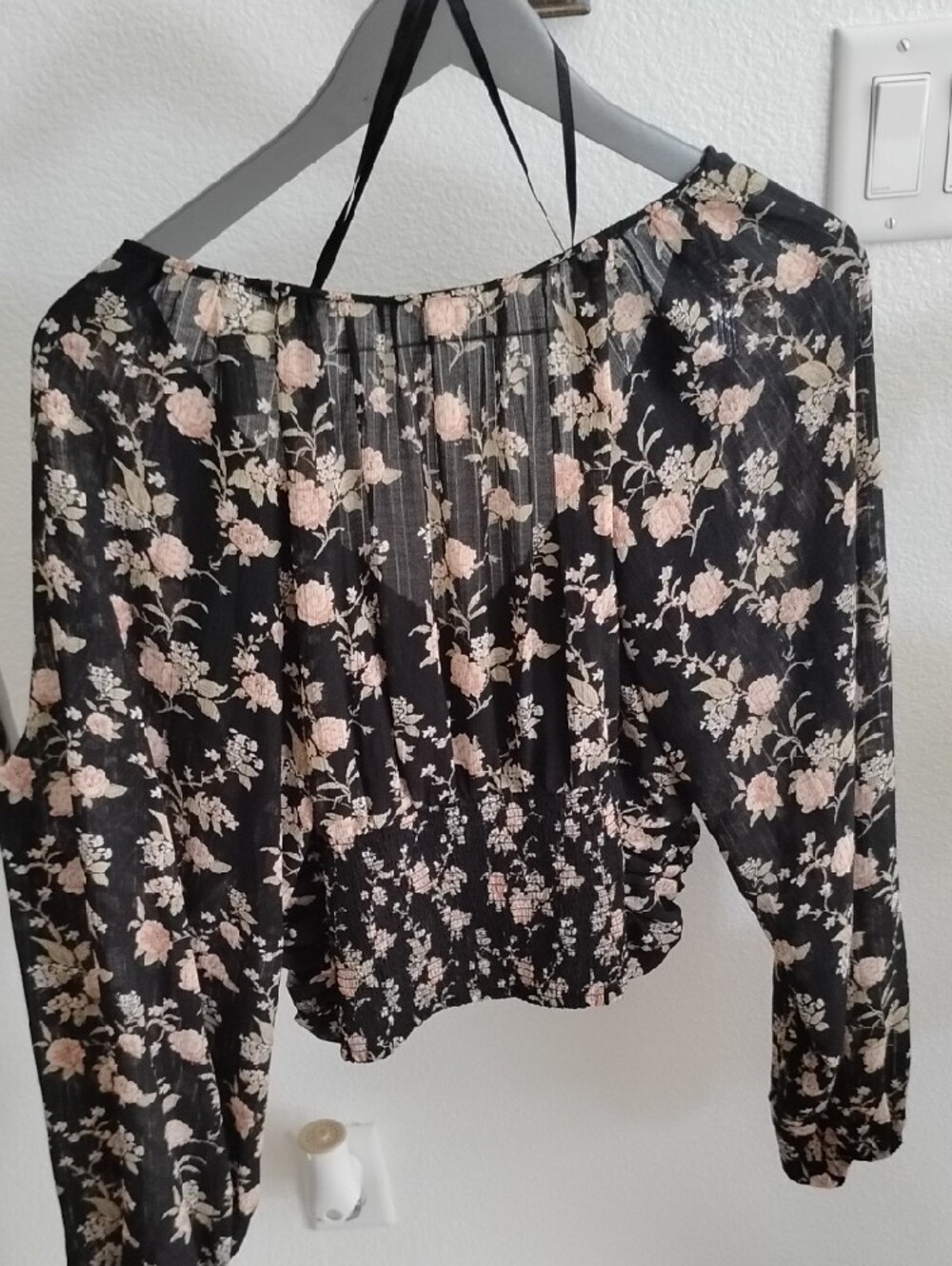 Free People Black Blush Floral Ruched Long-Sleeve Crop Top - Picture 8 of 12